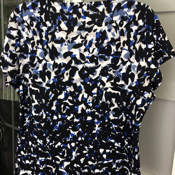 Larry Levine size Large Women top black,blue,white,gray dressy EUC - Picture 6 of 12